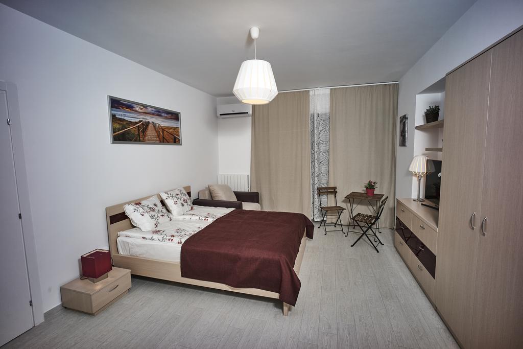 Studio Riviera Mamaia Exterior photo